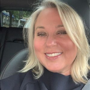 Meet your Posher, Kristine